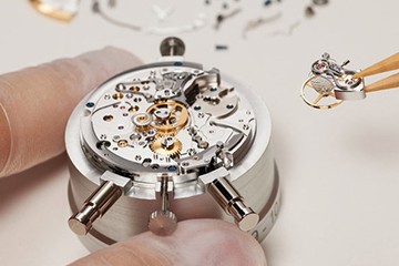 无锡劳力士手表换电池