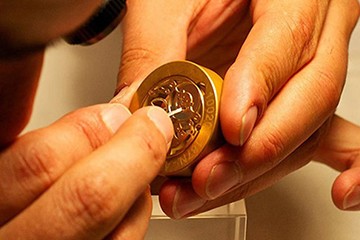 无锡有不有劳力士手表维修店地址